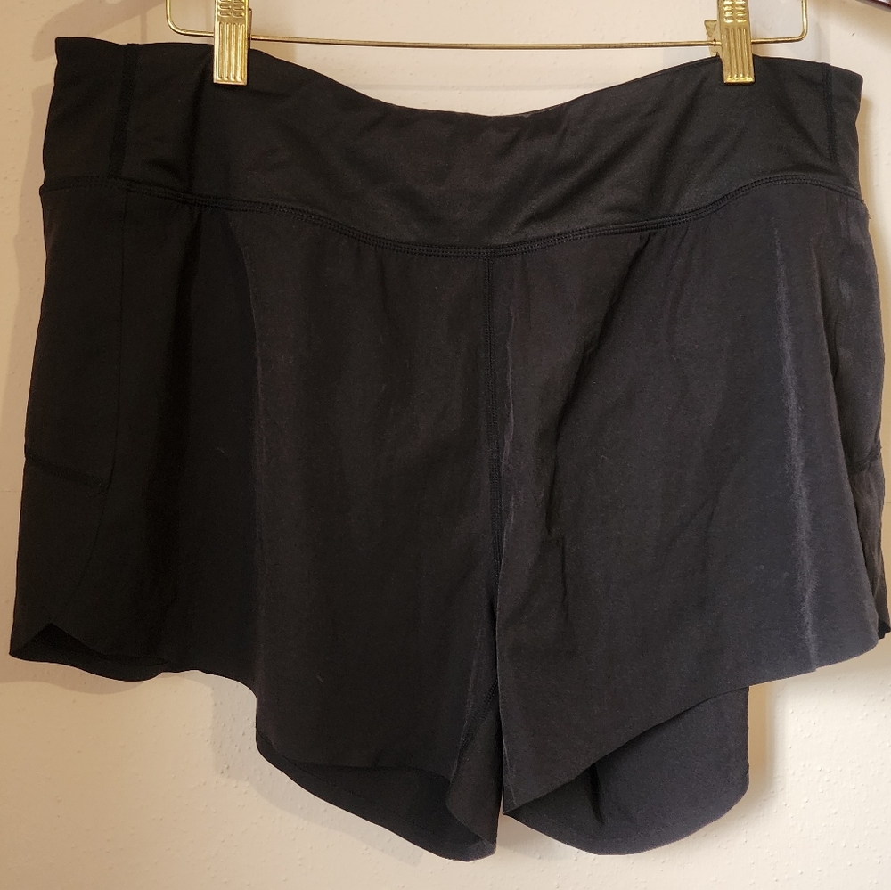 Eddie Bauer Women's Black Shorts